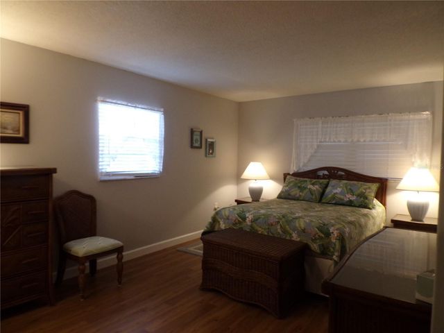 608 PARK CIRCLE, Bradenton, FL 34207