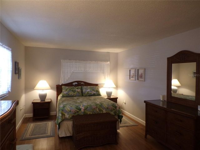 608 PARK CIRCLE, Bradenton, FL 34207