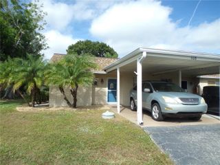 608 PARK CIRCLE, Bradenton, FL 34207