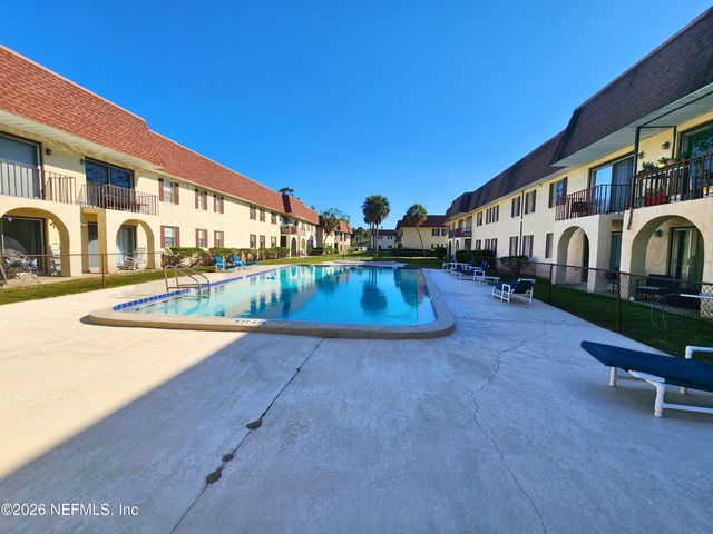 1716 EL CAMINO Road 1, Jacksonville, FL 32216