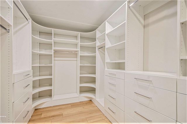 65589 Mound Road, Washington Twp, MI 48095