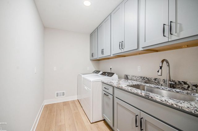 65589 Mound Road, Washington Twp, MI 48095