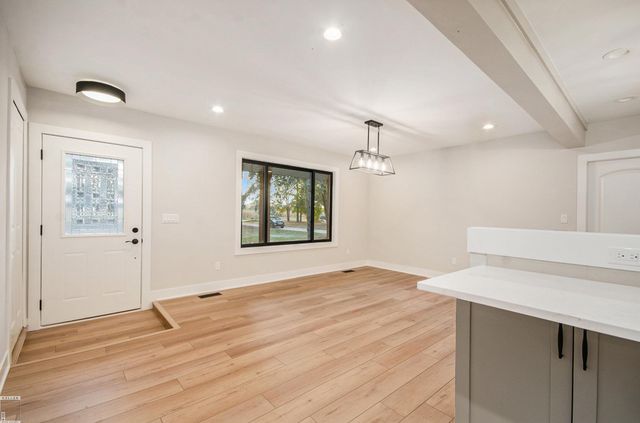 65589 Mound Road, Washington Twp, MI 48095