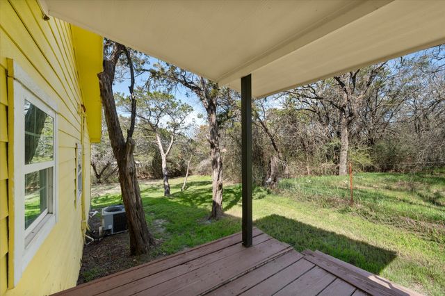 508 Lois Circle, Granbury, TX 76049