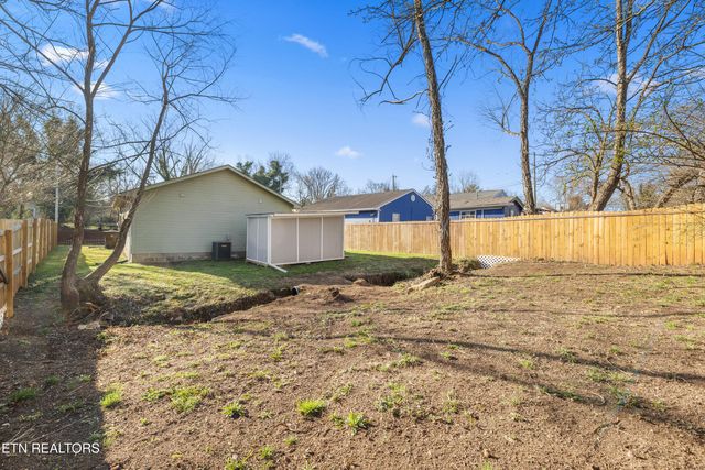 2605 Louise Ave, Knoxville, TN 37914