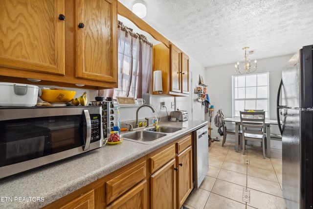 2605 Louise Ave, Knoxville, TN 37914