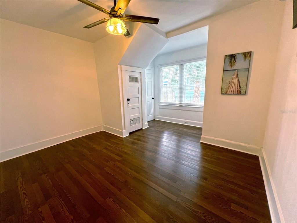 Image 17 of property listing at 200 LIVE OAK STREET, New Smyrna Beach, FL 32168