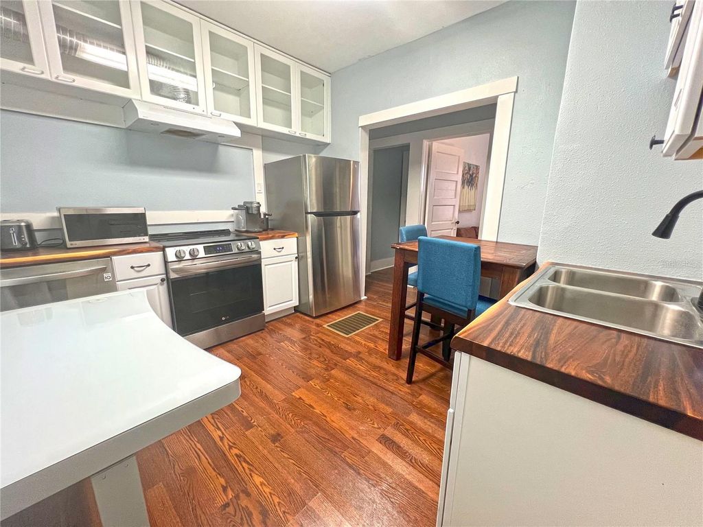 Image 56 of property listing at 200 LIVE OAK STREET, New Smyrna Beach, FL 32168