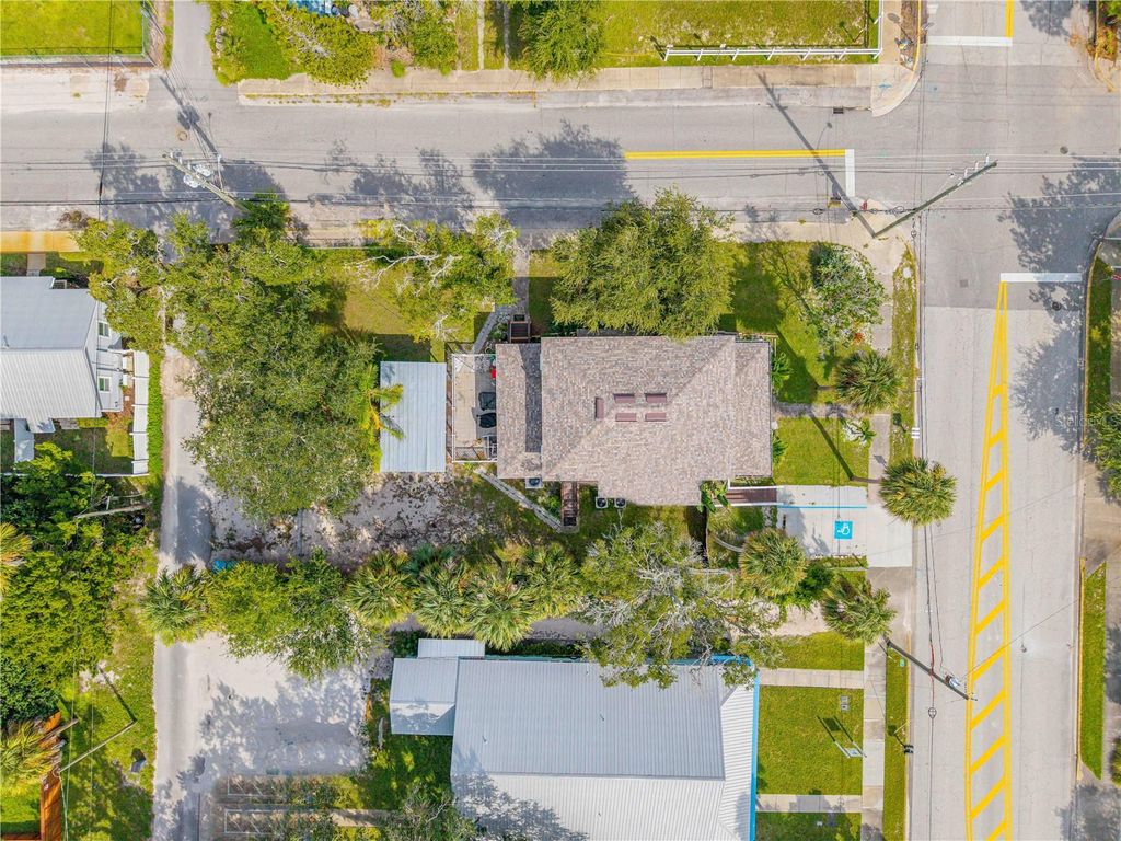 Image 70 of property listing at 200 LIVE OAK STREET, New Smyrna Beach, FL 32168