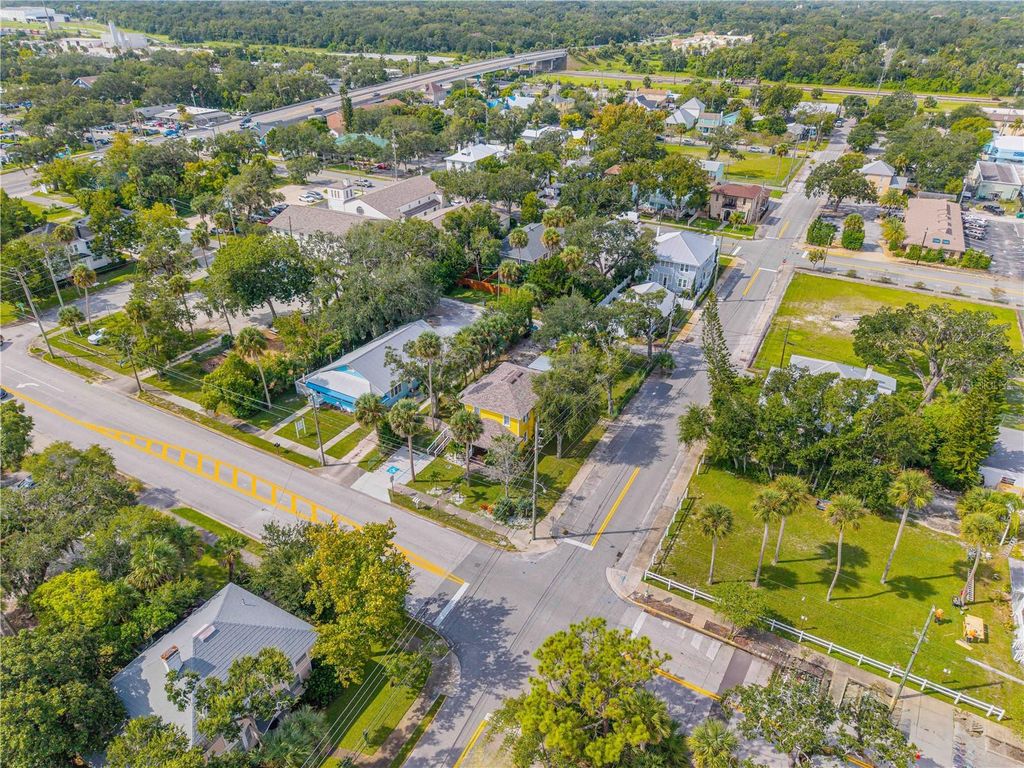 Image 72 of property listing at 200 LIVE OAK STREET, New Smyrna Beach, FL 32168