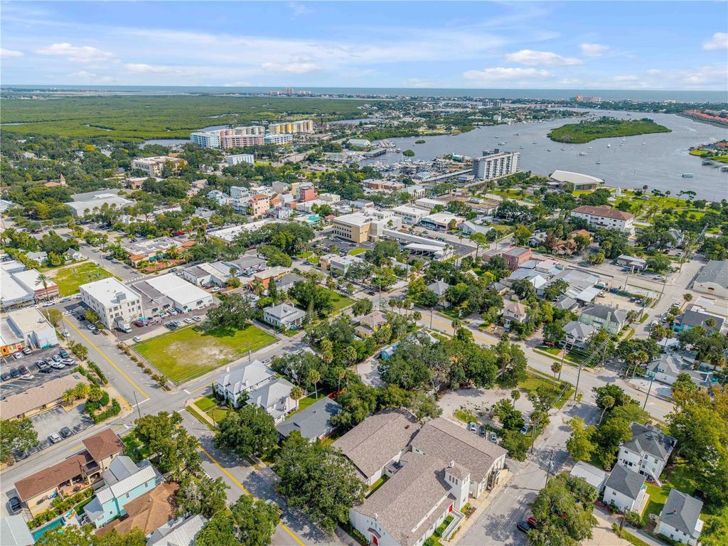 Image 83 of property listing at 200 LIVE OAK STREET, New Smyrna Beach, FL 32168