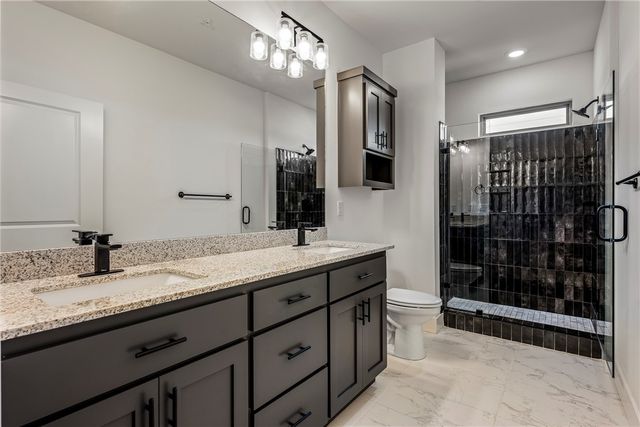 1610 S 17th Place, Rogers, AR 72758