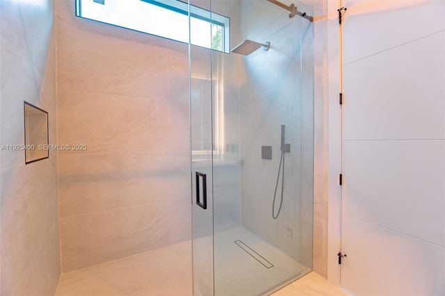 9840 SW 73rd Ct, Pinecrest, FL 33156