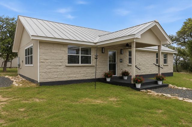 297 Robins WAY, Wimberley, TX 78676