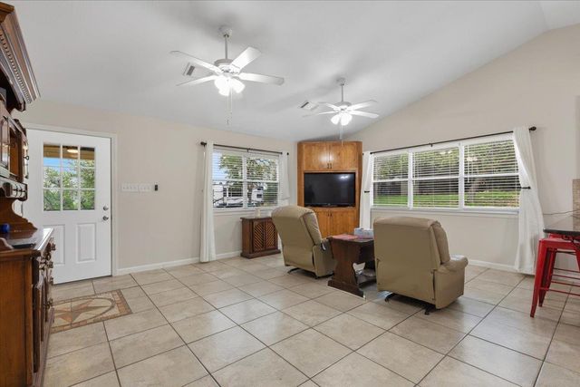 297 Robins WAY, Wimberley, TX 78676