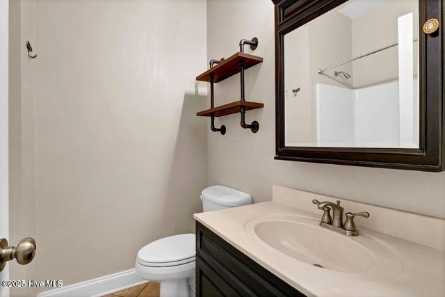 5622 Shell Road Village Drive, Wilmington, NC 28403