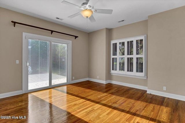 5622 Shell Road Village Drive, Wilmington, NC 28403