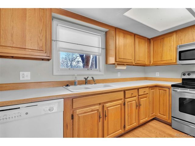 400 Emery St 202, Longmont, CO 80501