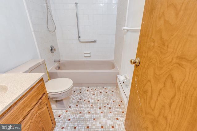 10 GRAMERCY PL, Southampton, NJ 08088