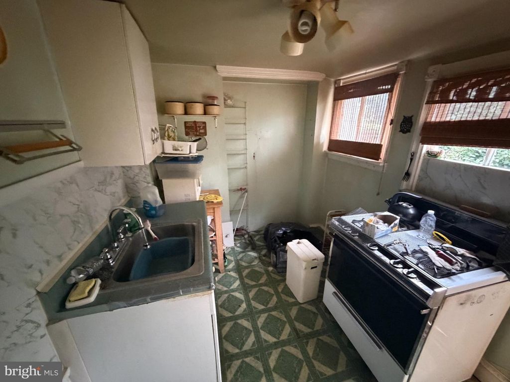 5949 N BEECHWOOD ST, PHILADELPHIA, PA 19138 — photo 3