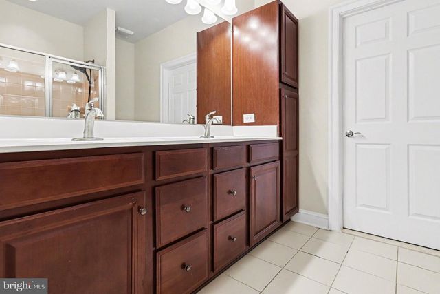 257 LONG POINT DR, Fredericksburg, VA 22406