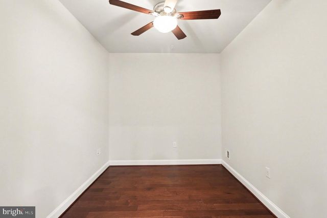 257 LONG POINT DR, Fredericksburg, VA 22406