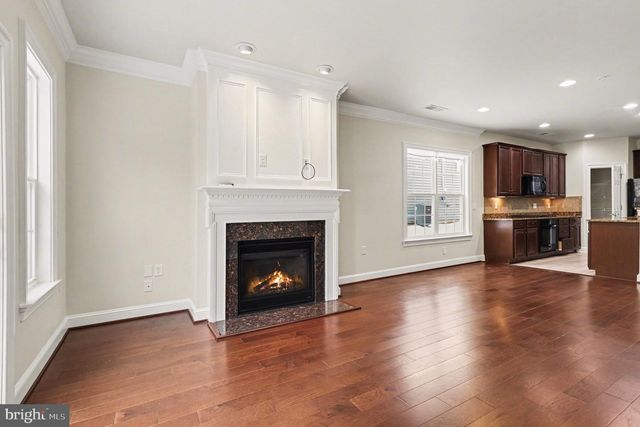 257 LONG POINT DR, Fredericksburg, VA 22406