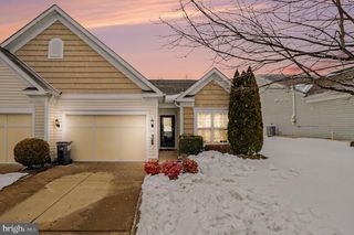 257 LONG POINT DR, Fredericksburg, VA 22406