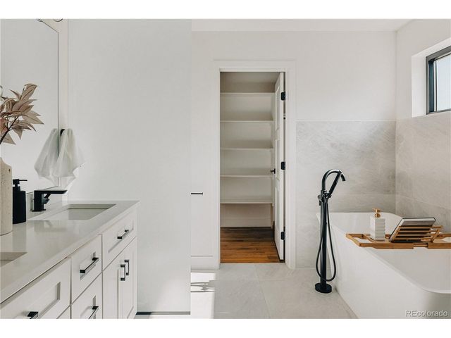 4538 Wolff St, Denver, CO 80212