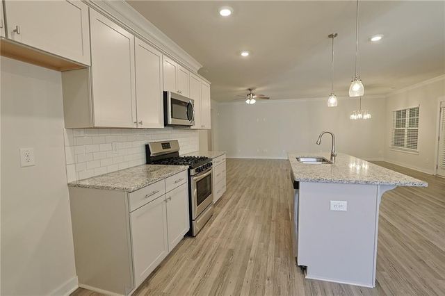 2927 RAMBLER Drive, Loganville, GA 30052