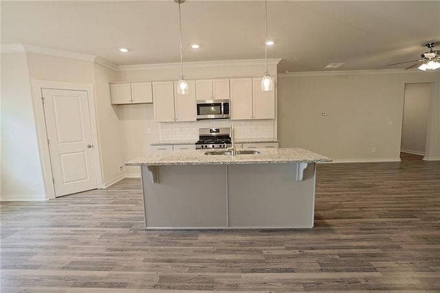 2927 RAMBLER Drive, Loganville, GA 30052