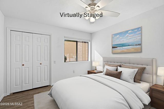 1456 W Desert Hills Drive, Green Valley, AZ 85622