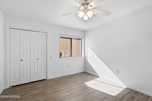 1456 W Desert Hills Drive, Green Valley, AZ 85622