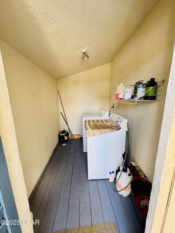 1216 N Martin Luther King Jr Boulevard, Panama City, FL 32401