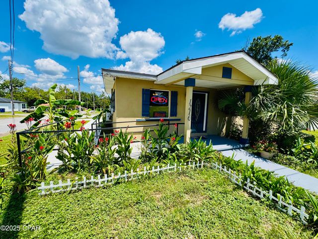 1216 N Martin Luther King Jr Boulevard, Panama City, FL 32401