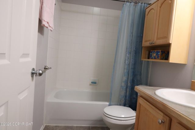 10006 Explorer Circle, Anchorage, AK 99515