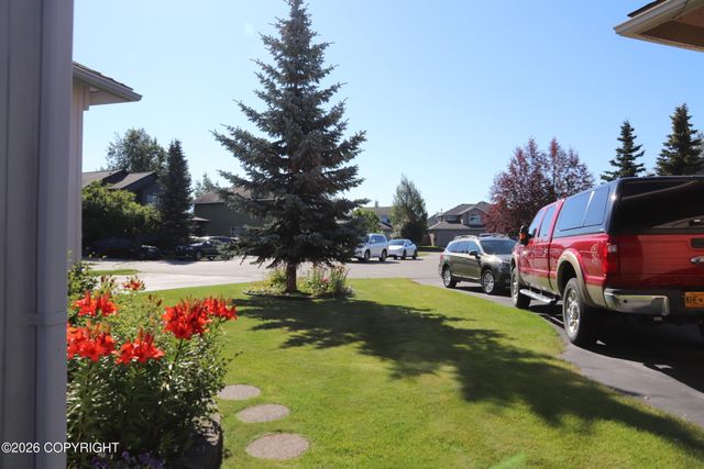 10006 Explorer Circle, Anchorage, AK 99515