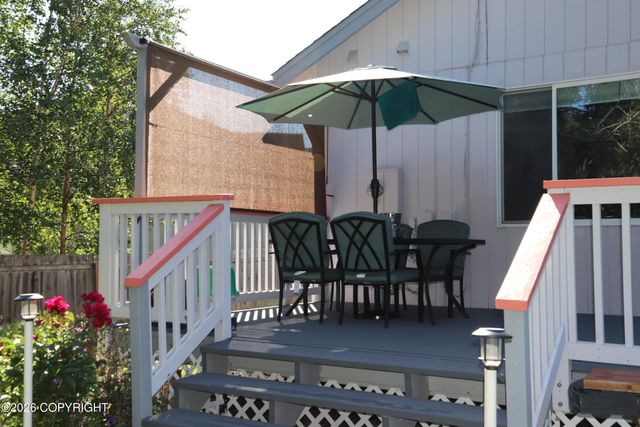 10006 Explorer Circle, Anchorage, AK 99515