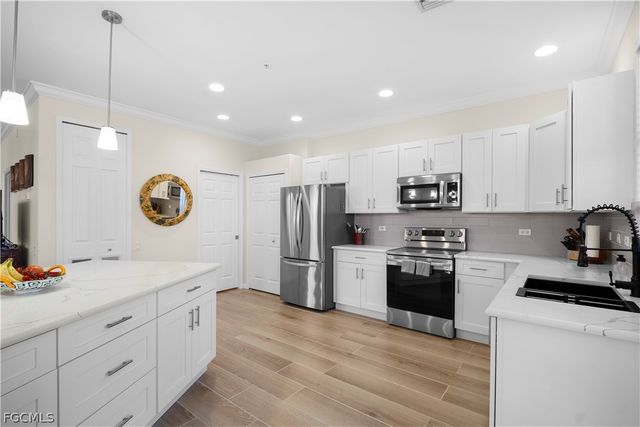 17120 Bridgestone CT 108, Fort Myers, FL 33908