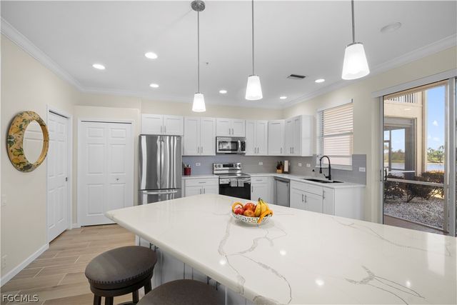 17120 Bridgestone CT 108, Fort Myers, FL 33908