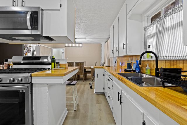 413 W HUGHES ST, Longview, TX 75662