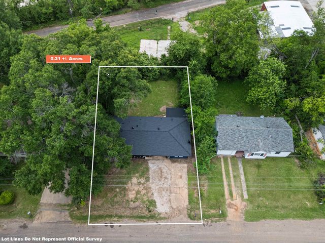 413 W HUGHES ST, Longview, TX 75662