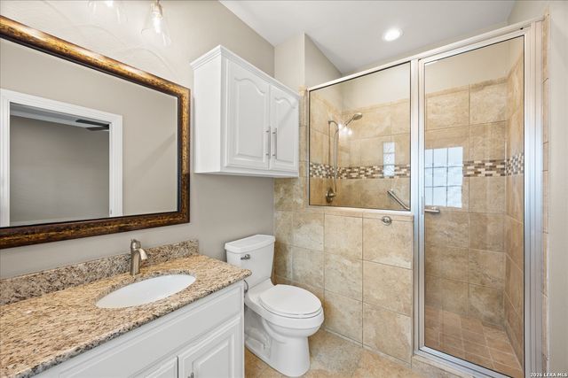 7615 SWEETWIND CIR, Fair Oaks Ranch, TX 78015