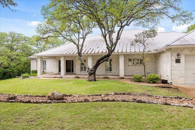 7615 SWEETWIND CIR, Fair Oaks Ranch, TX 78015