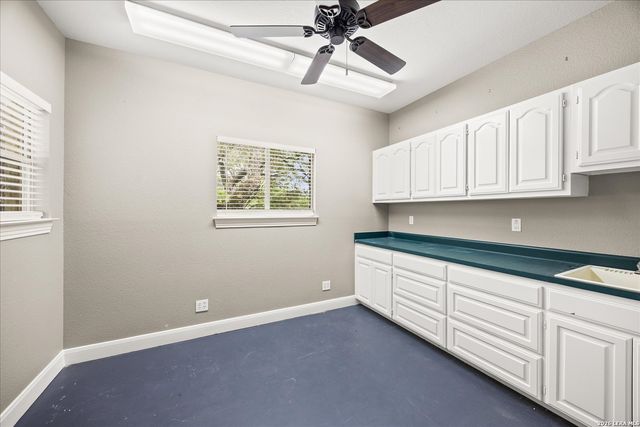 7615 SWEETWIND CIR, Fair Oaks Ranch, TX 78015