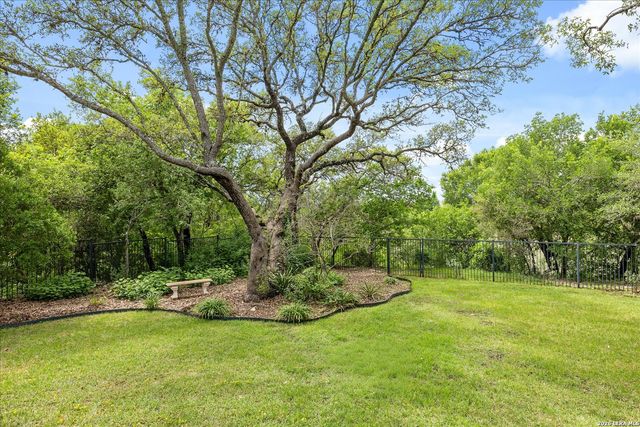 7615 SWEETWIND CIR, Fair Oaks Ranch, TX 78015