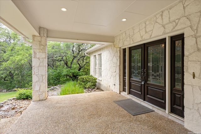 7615 SWEETWIND CIR, Fair Oaks Ranch, TX 78015