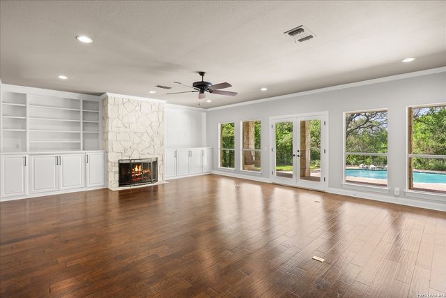 7615 SWEETWIND CIR, Fair Oaks Ranch, TX 78015