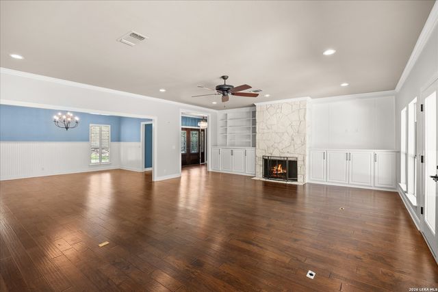 7615 SWEETWIND CIR, Fair Oaks Ranch, TX 78015