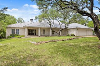 7615 SWEETWIND CIR, Fair Oaks Ranch, TX 78015